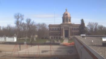 Weather camera view of Ellendale HS.