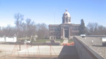 Weather camera view of Ellendale HS.