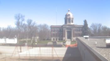 Weather camera view of Ellendale HS.