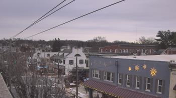 Weather camera view of Elizabethtown Public Library.