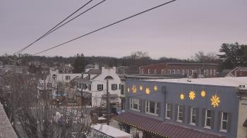 Weather camera view of Elizabethtown Public Library.