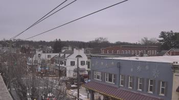 Weather camera view of Elizabethtown Public Library.