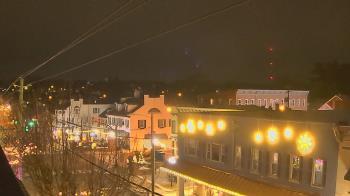 Weather camera view of Elizabethtown Public Library.
