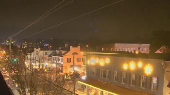 Weather camera view of Elizabethtown Public Library.