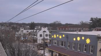 Weather camera view of Elizabethtown Public Library.