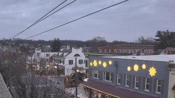 Weather camera view of Elizabethtown Public Library.