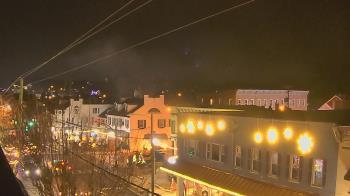 Weather camera view of Elizabethtown Public Library.