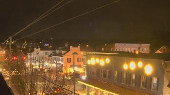 Weather camera view of Elizabethtown Public Library.