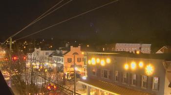 Weather camera view of Elizabethtown Public Library.