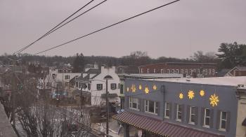 Weather camera view of Elizabethtown Public Library.