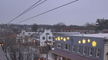 Weather camera view of Elizabethtown Public Library.