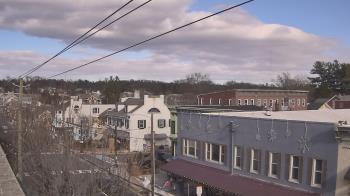 Weather camera view of Elizabethtown Public Library.