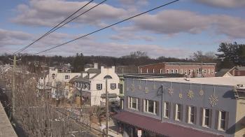 Weather camera view of Elizabethtown Public Library.