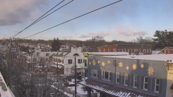 Weather camera view of Elizabethtown Public Library.