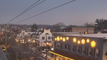 Weather camera view of Elizabethtown Public Library.