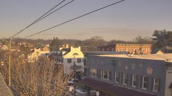 Weather camera view of Elizabethtown Public Library.