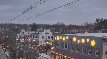 Weather camera view of Elizabethtown Public Library.