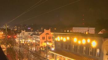 Weather camera view of Elizabethtown Public Library.