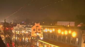 Weather camera view of Elizabethtown Public Library.