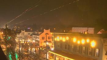 Weather camera view of Elizabethtown Public Library.