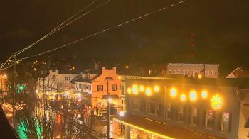 Weather camera view of Elizabethtown Public Library.
