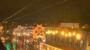 Weather camera view of Elizabethtown Public Library.