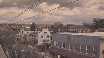 Weather camera view of Elizabethtown Public Library.