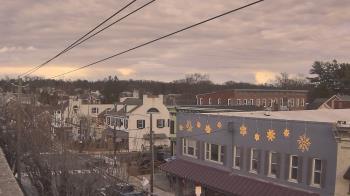 Weather camera view of Elizabethtown Public Library.