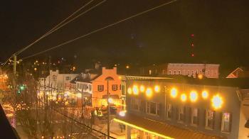Weather camera view of Elizabethtown Public Library.