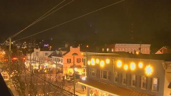 Weather camera view of Elizabethtown Public Library.