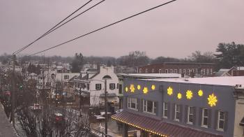 Weather camera view of Elizabethtown Public Library.