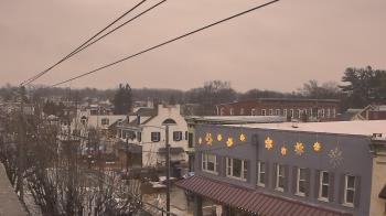 Weather camera view of Elizabethtown Public Library.