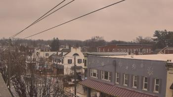 Weather camera view of Elizabethtown Public Library.