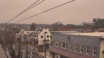 Weather camera view of Elizabethtown Public Library.