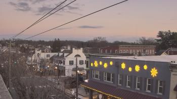 Weather camera view of Elizabethtown Public Library.