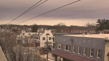 Weather camera view of Elizabethtown Public Library.