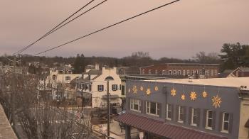 Weather camera view of Elizabethtown Public Library.