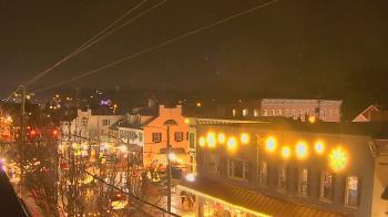 Weather camera view of Elizabethtown Public Library.