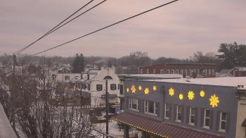 Weather camera view of Elizabethtown Public Library.