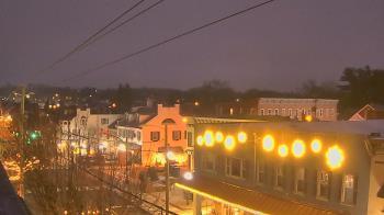 Weather camera view of Elizabethtown Public Library.
