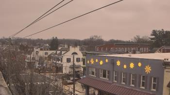 Weather camera view of Elizabethtown Public Library.
