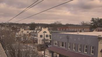 Weather camera view of Elizabethtown Public Library.