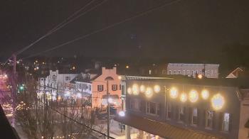 Weather camera view of Elizabethtown Public Library.