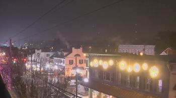 Weather camera view of Elizabethtown Public Library.