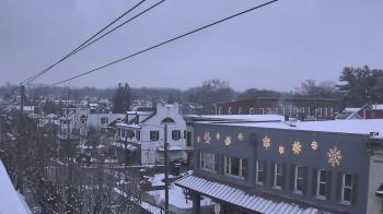 Weather camera view of Elizabethtown Public Library.