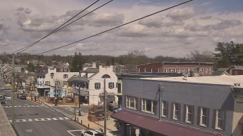 Weather camera view of Elizabethtown Public Library.