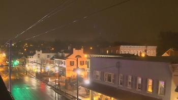 Weather camera view of Elizabethtown Public Library.