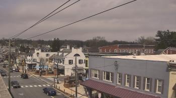Weather camera view of Elizabethtown Public Library.