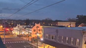 Weather camera view of Elizabethtown Public Library.