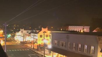 Weather camera view of Elizabethtown Public Library.